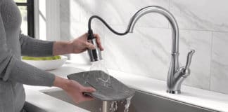 Delta Kitchen Faucet Review 2023: Leland Single-Handle Kitchen Sink Faucet
