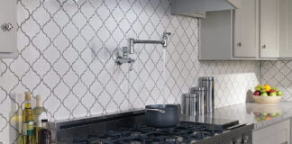 Delta Faucet Pot Filler Review 2023: Traditional Wall-Mount Pot Filler Faucet Delta Faucet Pot Filler Review: Traditional Wall-Mount Pot Filler Faucet